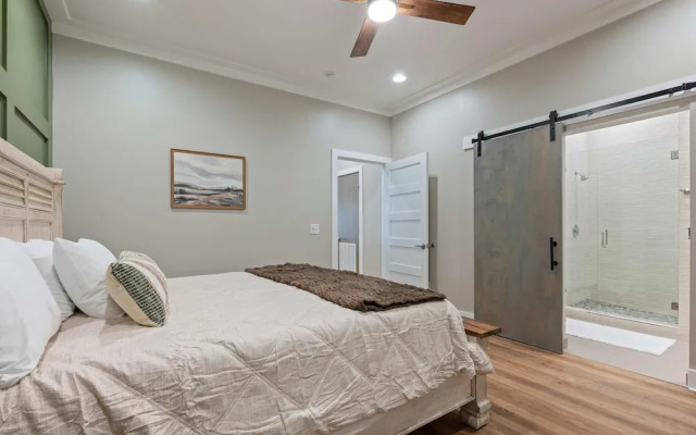 Carters Court Grand Escape