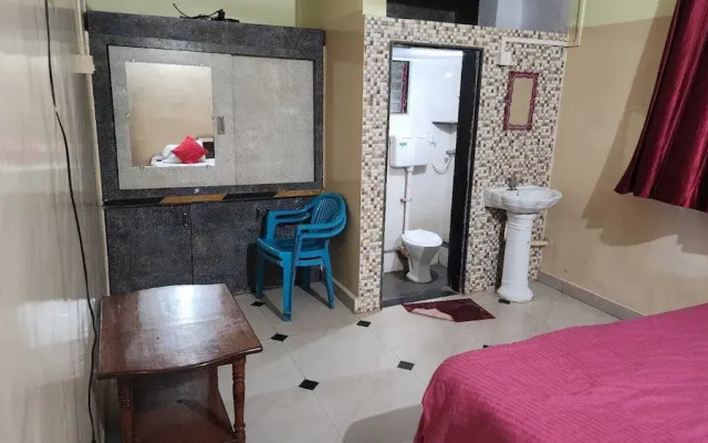 Ghansar Lodge maharastra AC Room