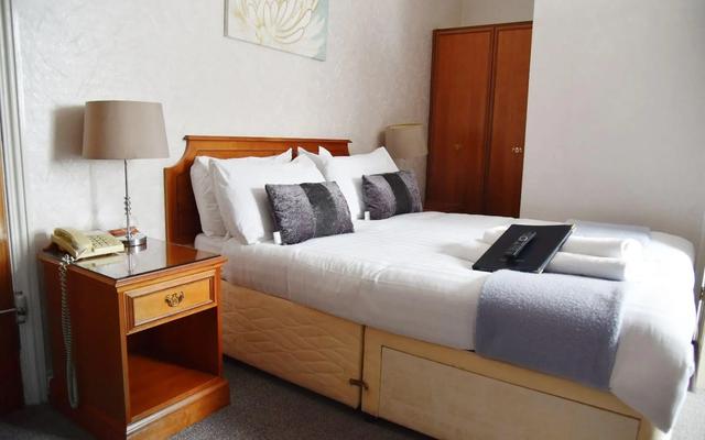 Crystal Hotel