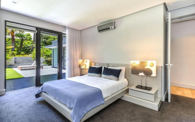 Amara Villa - Designer Villa With Solar Power