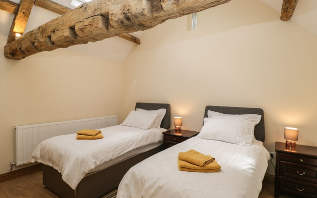 Chequers Barn