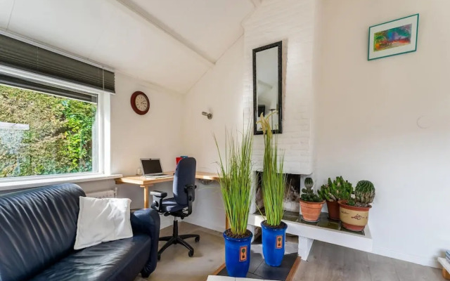 Amazing Holiday Home in Lauwersoog With Sauna