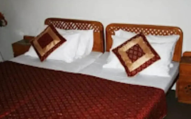 Pine Top Hotel Naran