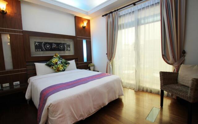 Seashell Bay Hotel