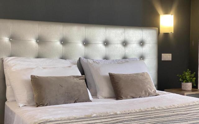 TINACHE SUITE219 Appartamento con piscina Yumbo