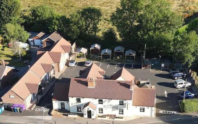 The Black Horse Inn