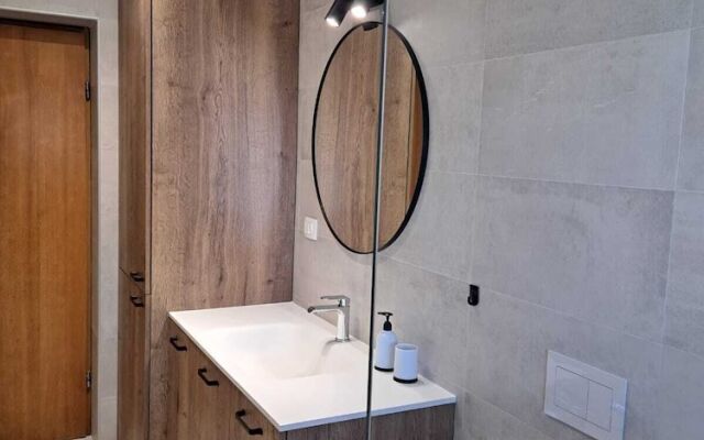 Apartments Maestral