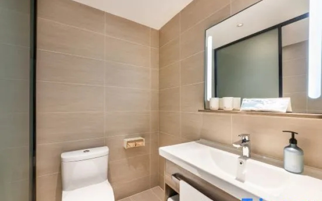 HanTing Hotel (Lingwu Xihu) – Bathroom – Yinchuan