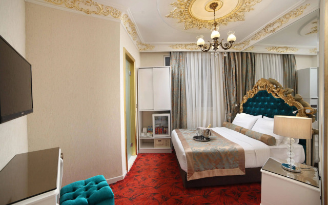 White Monarch Hotel