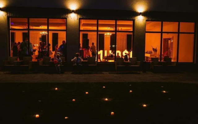 Hotel Art Cafe