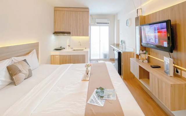 Well Furnished Studio Apartment At Cinere Resort