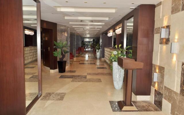 Golden Park Hotel