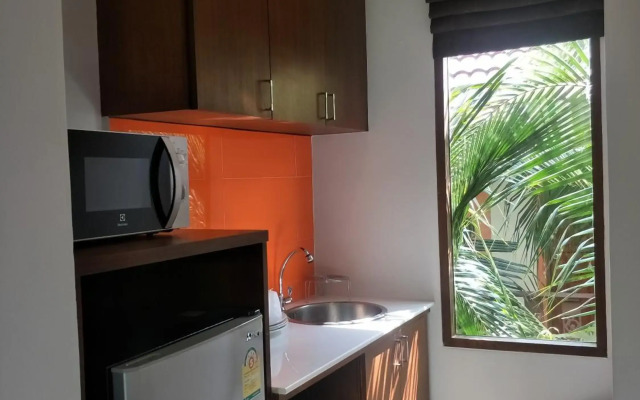 Lanta Intanin Resort