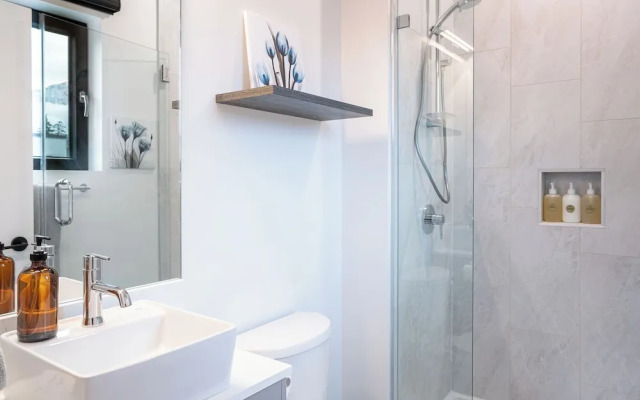 Alpine Retreat by Revelstoke Vacations