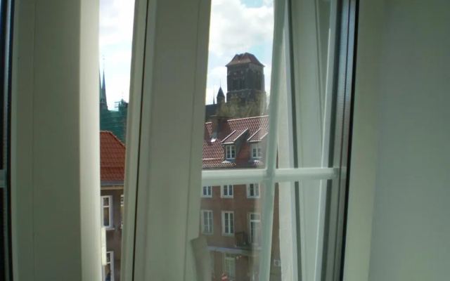 Apartament przy Żurawiu
