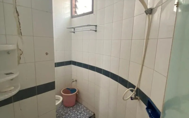 Bulusaraung Homestay Makassar By Zuzu