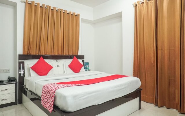 Hotel FC 16 Suites By OYO Rooms