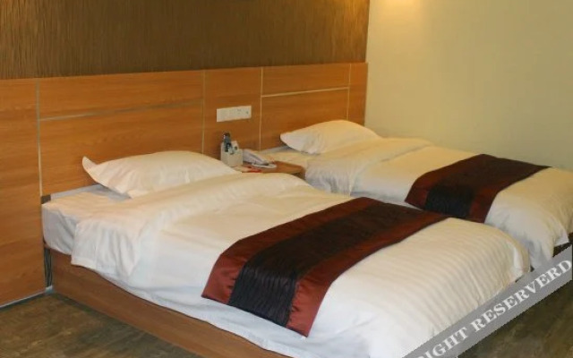 Shankee Hotel (Tengzhou Jinghe Bridge Haishang Mingyue)
