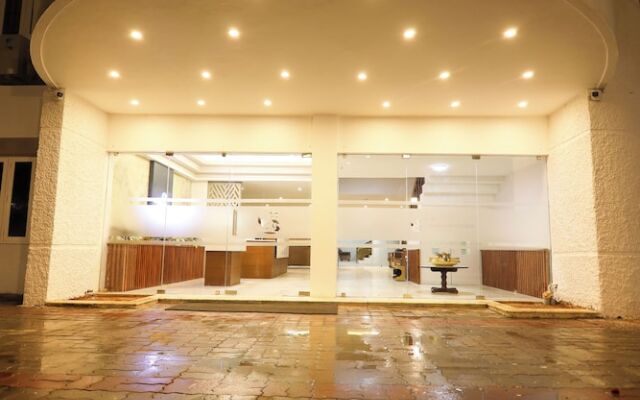 The Swagath Grande By Zeeyatt Regency