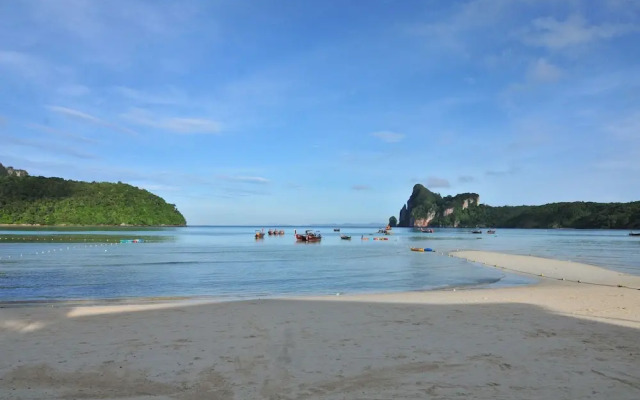Phi Phi Twin Palms Bungalows