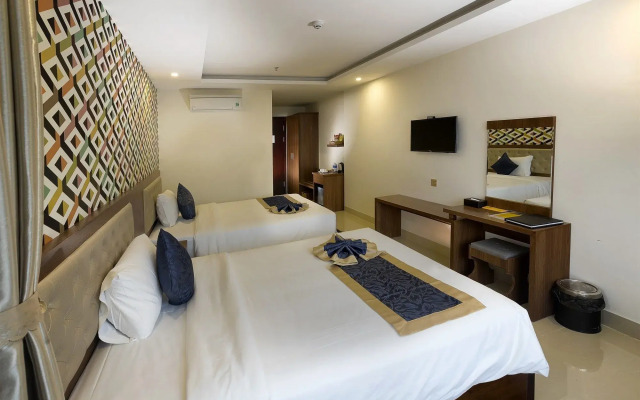 7 Seven Sea Hotel