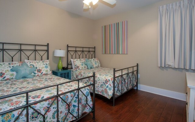 Crc0216 2 Bedroom Condo