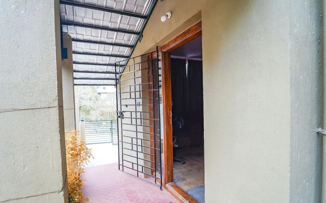 Fabhotel Hn Pear View Stays