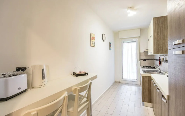 Casa Kenzo With Parking by Napoliapartments