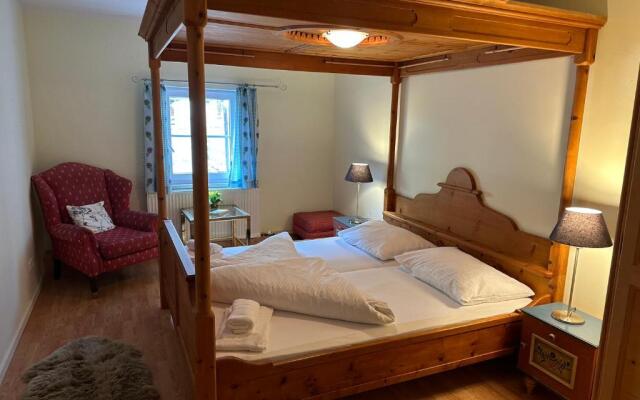 Familienfreundliche Ferienwohnung mit eigener Terrasse, FeWo 8
