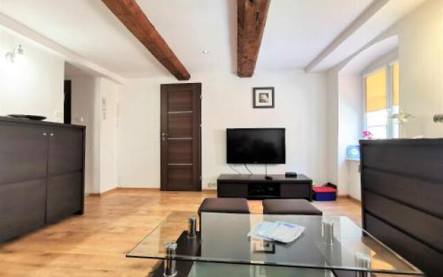 Apartament Pod Krzywą Wieżą - 1 piętro, idealny dla rodzin, zameldowanie 24 h na dobę