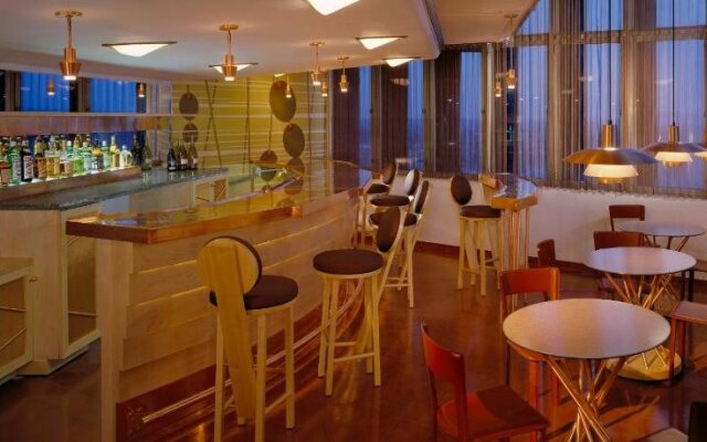 Inn at Price Tower