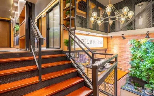Meicheng Qilixiang Boutique Homestay (Kunming Tongde Plaza)