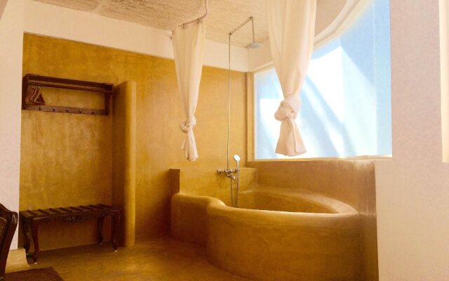 Pirache Art Hotel & Spa