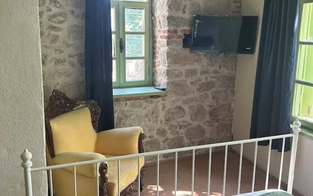Asclepius Boutique Hotel & Cafe