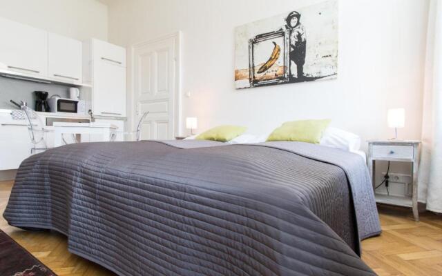 Design Apartments I contactless check-in