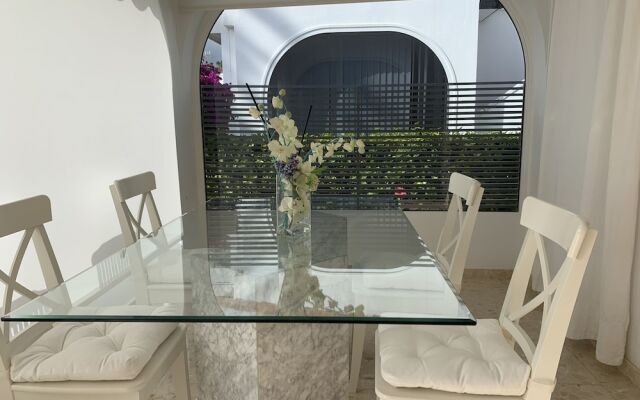 Parque Montecarlo Luxury Villa