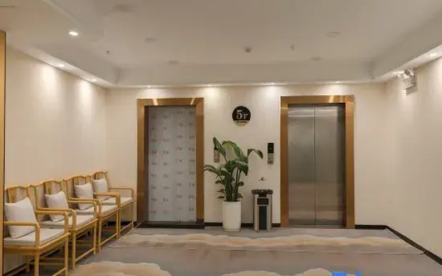 Xing yue gang Hotel (Fuyang Yingshang Yinhe Times Square)