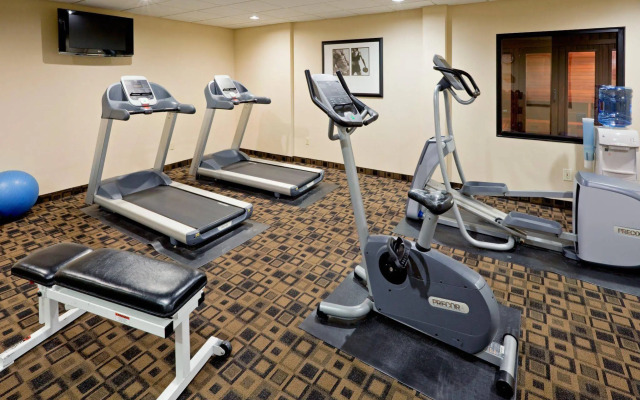 Holiday Inn South Plainfield-Piscataway by IHG