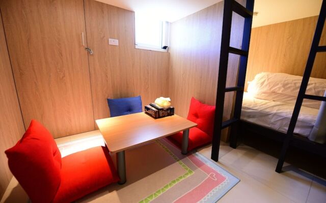K2 Hostel
