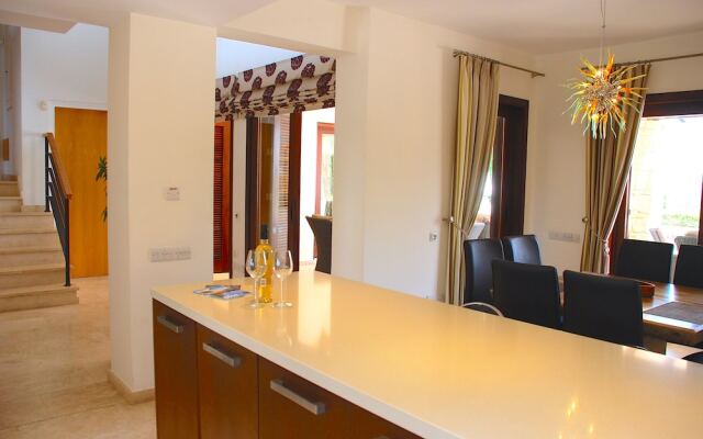 Villa 252 - Galata
