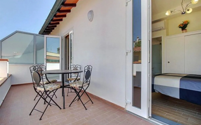 Florentia Suites