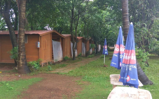 Maria Cottages