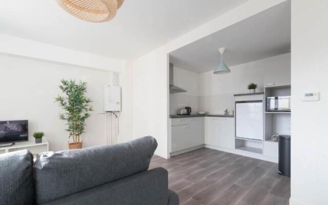 LAURA - Appartement proche gare, arrivée 24 24