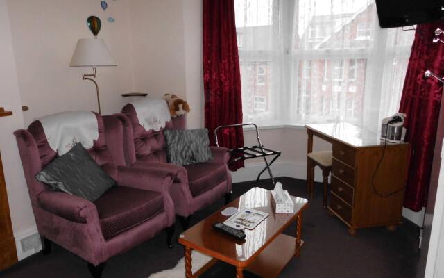 Laceys Guest House