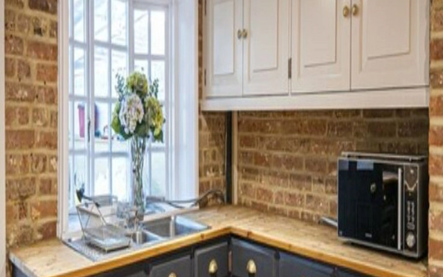 Pages Hotel  Guesthouse