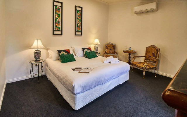 The Bronte Boutique Hotel