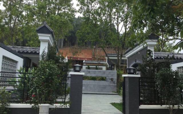Yi Jing Lin Feng Hot Spring Hotel