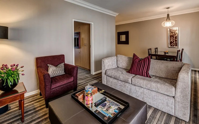 Southern Sun Katherine Street