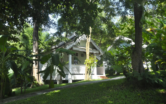 Monoceros Resort