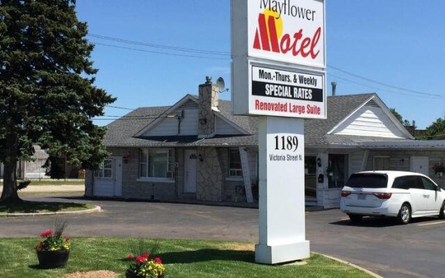 Mayflower Motel